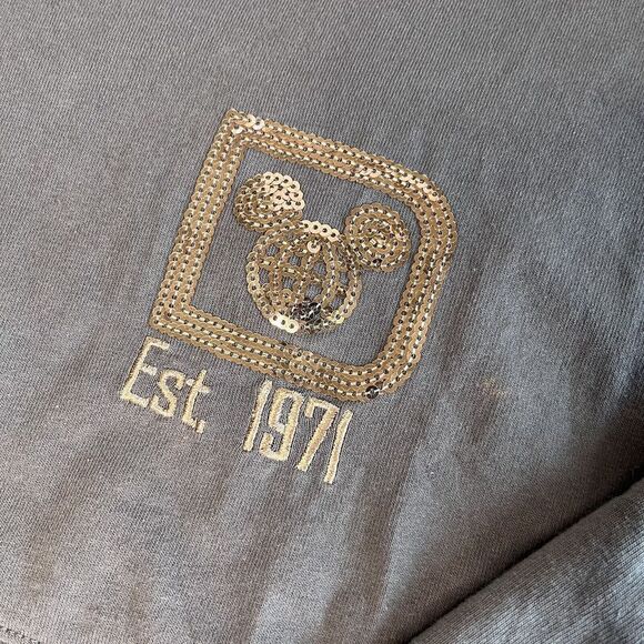 Walt Disney World Parks Grey Gold Sequins Spirit Jersey Size XS - Picture 3 of 4